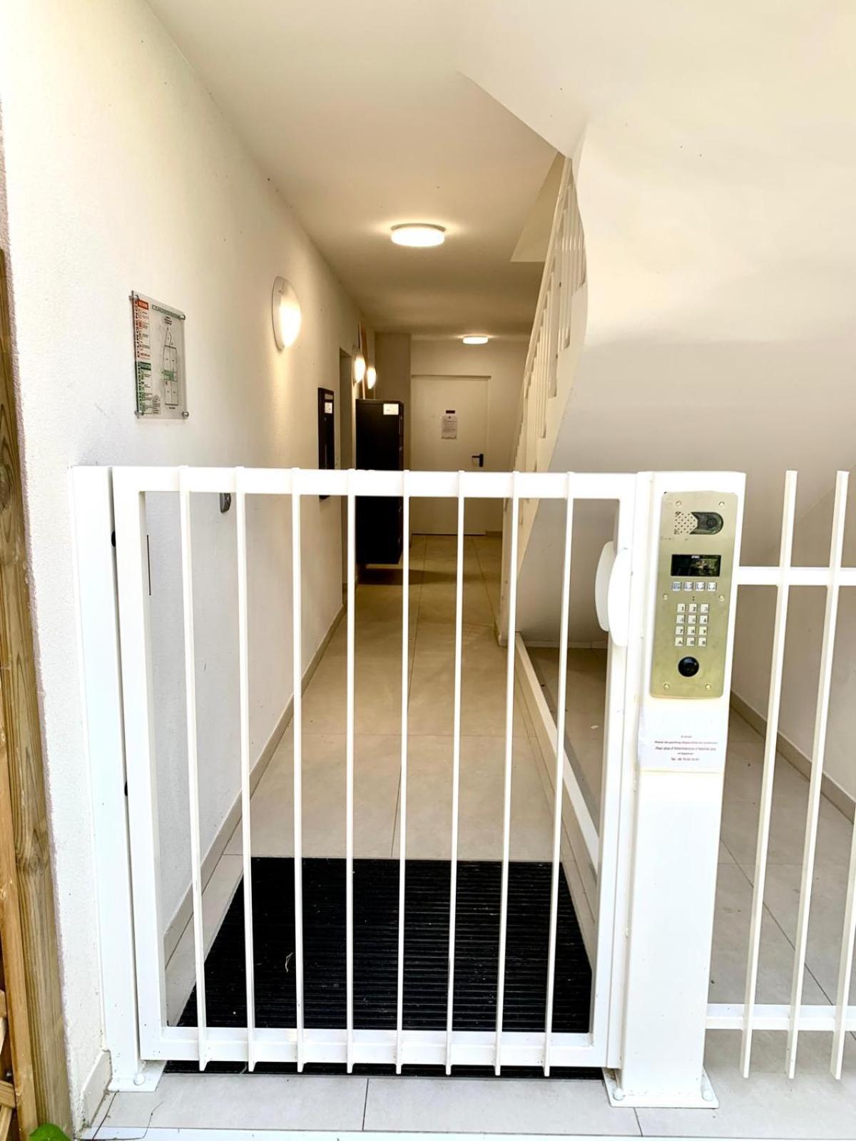 Appartement Cosy Disneyland مونتِفرا المظهر الخارجي الصورة